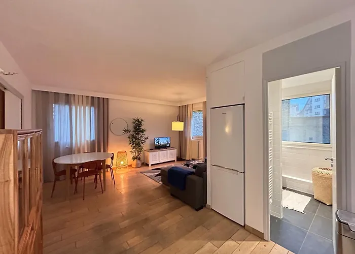 Big Eiffel Tower View * Paryż